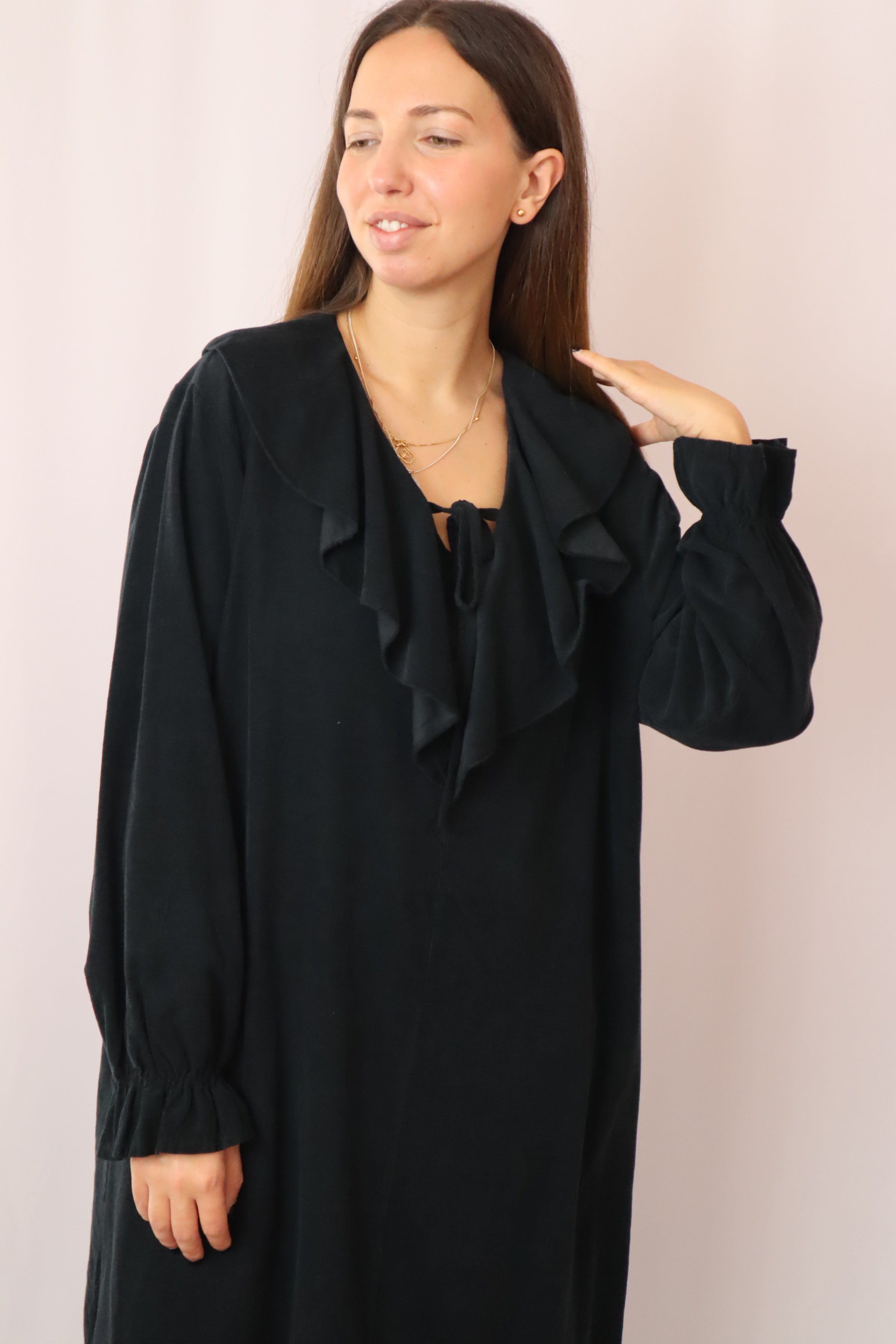 Vestido bombazina preto