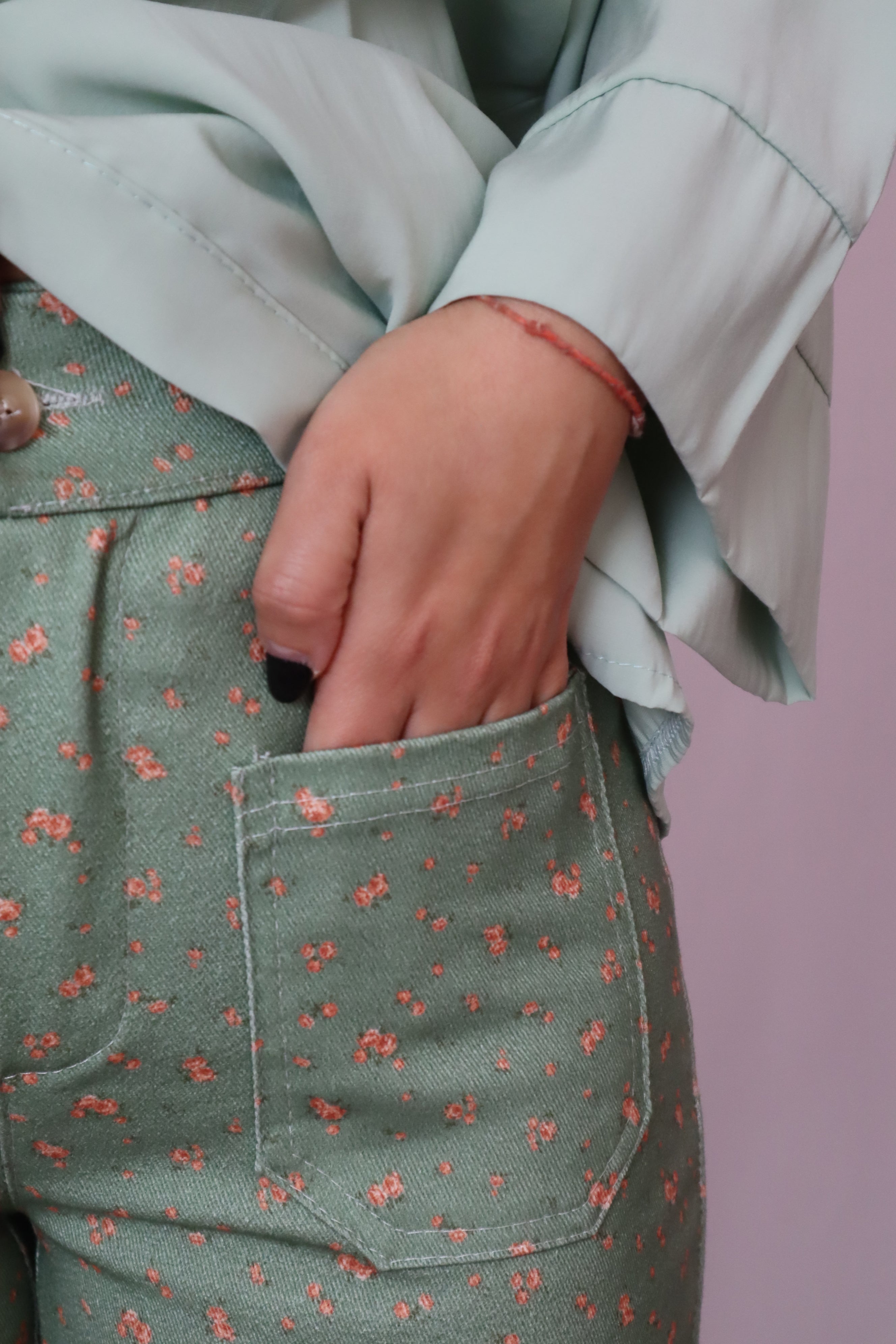 Calças estampadas verdes