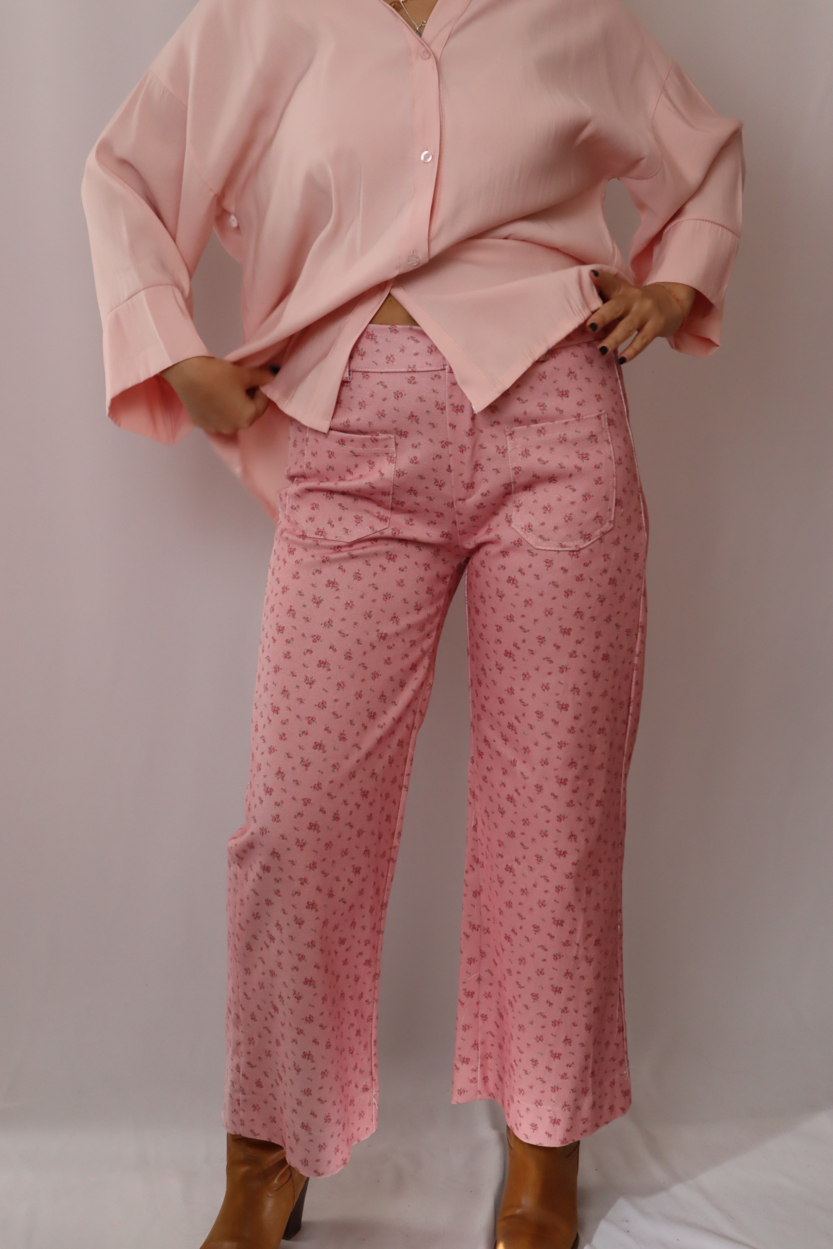 Calças estampadas rosa