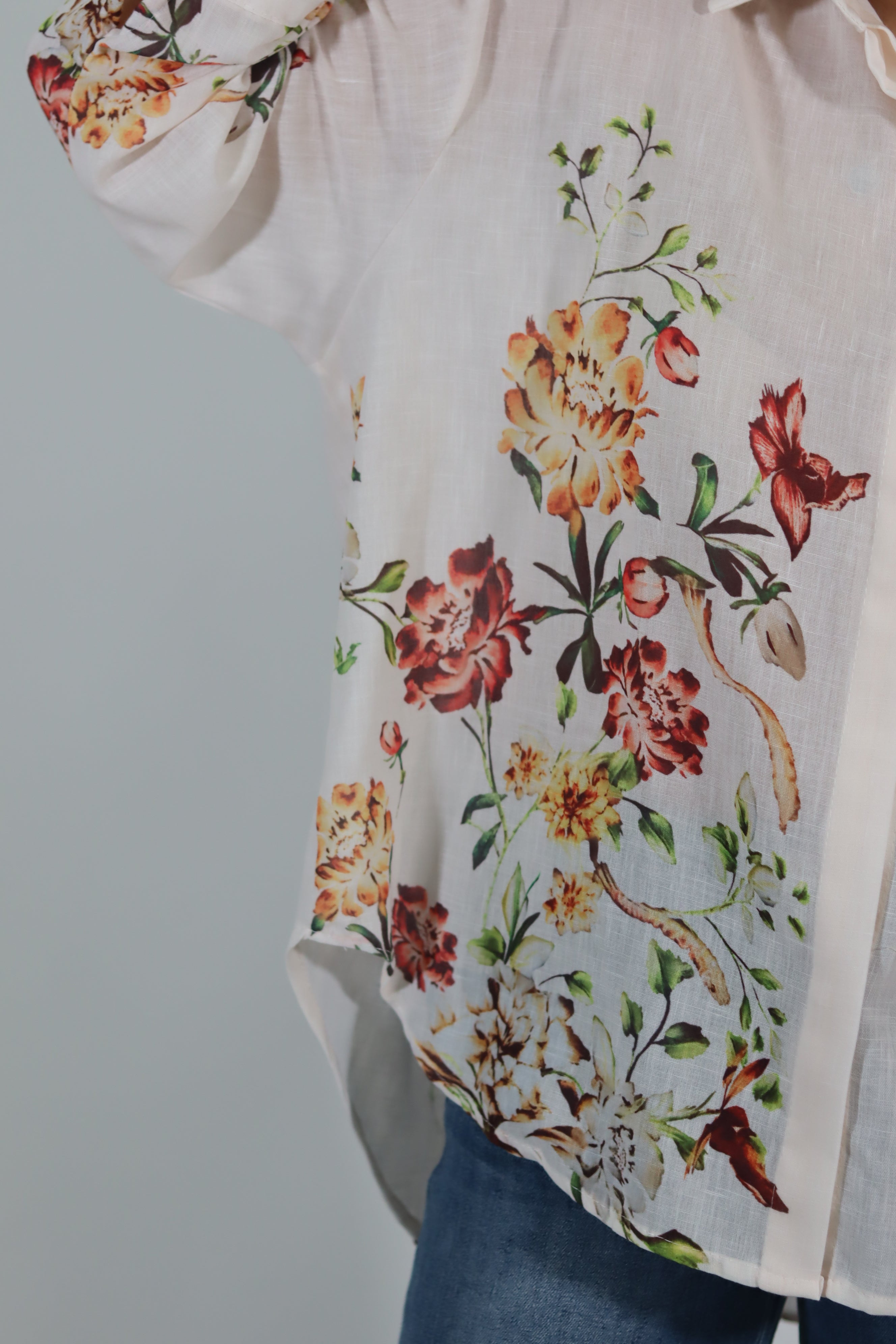 Camisa florinhas pequenas