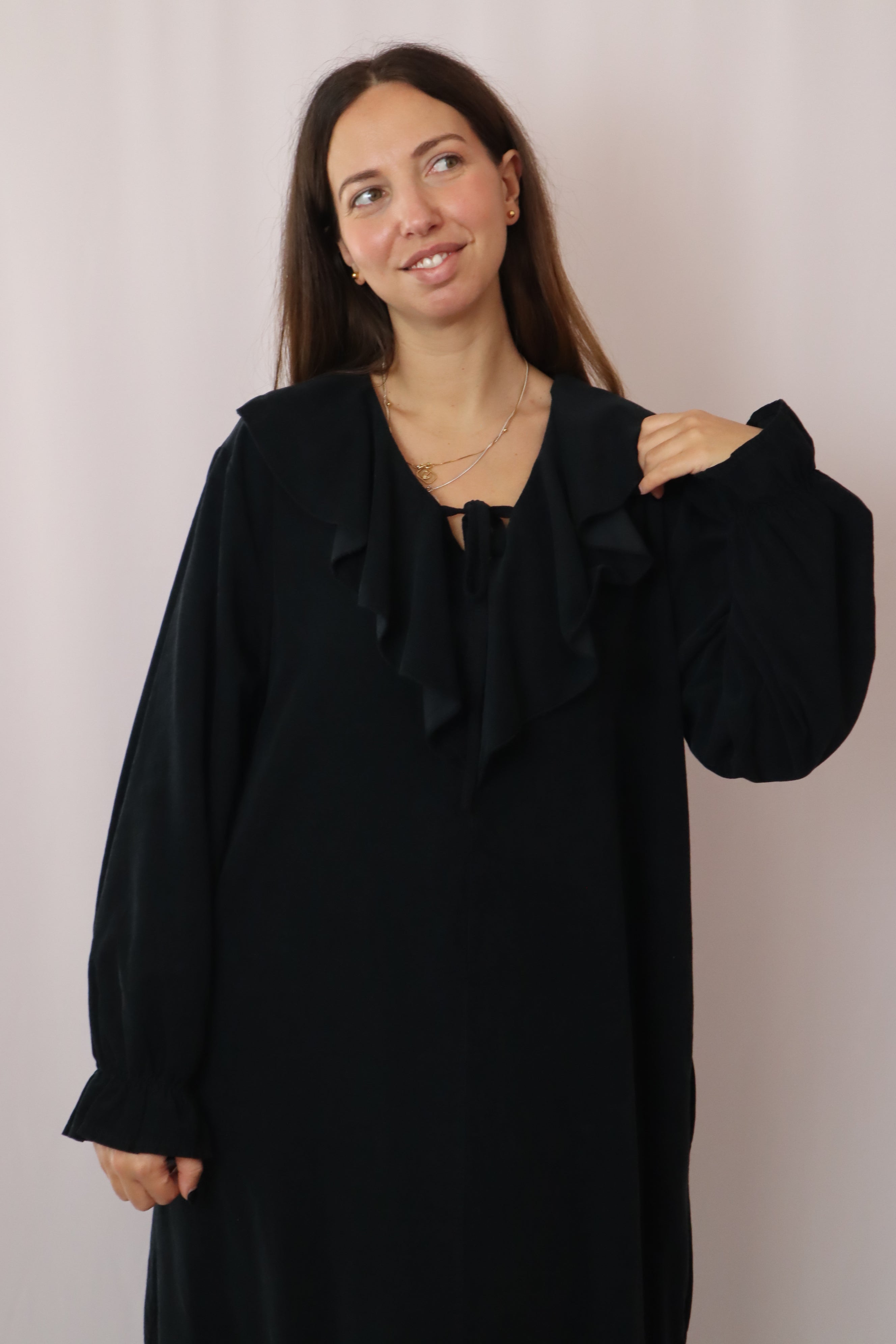 Vestido bombazina preto