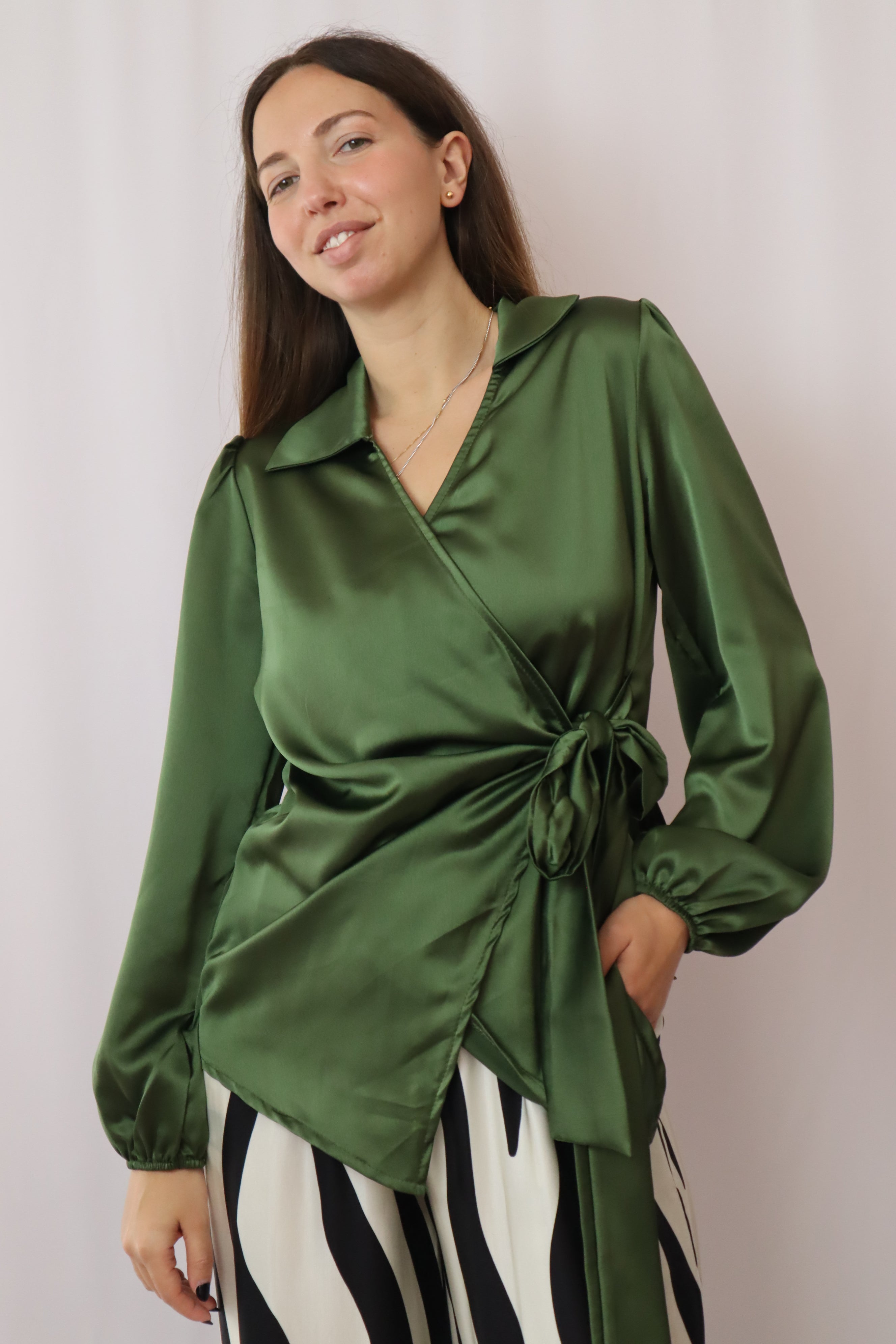Blusa cruzada verde