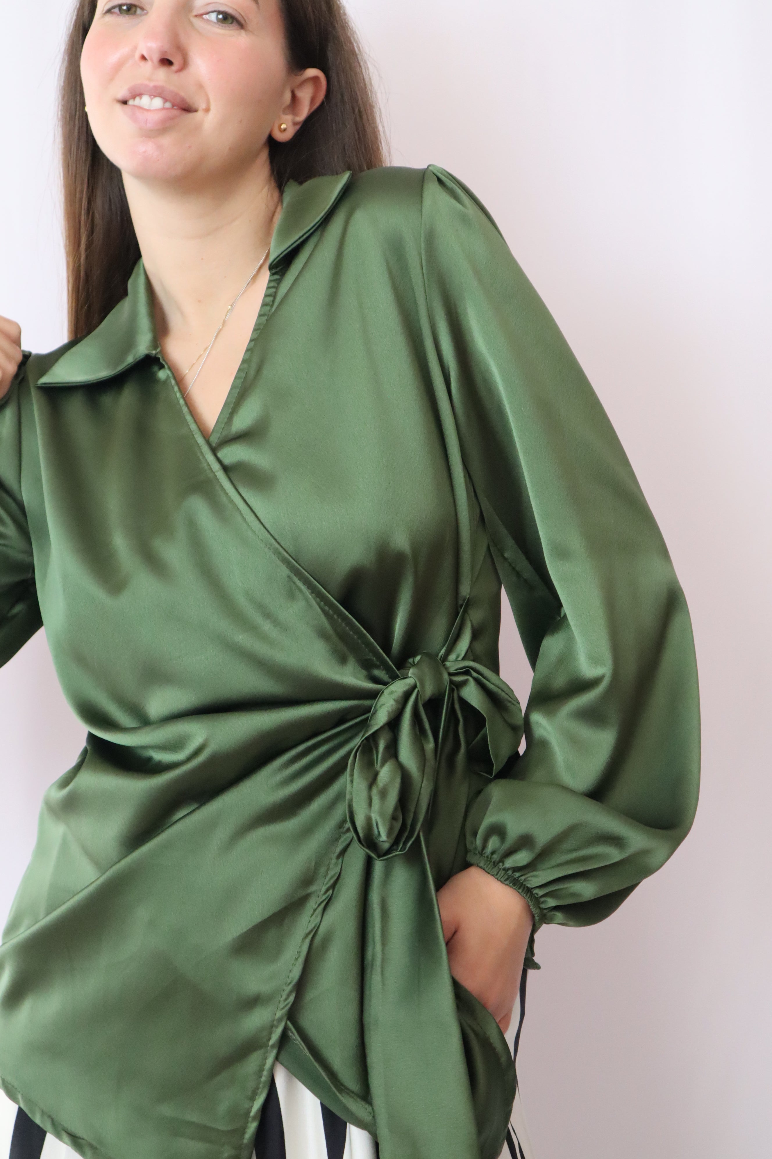 Blusa cruzada verde