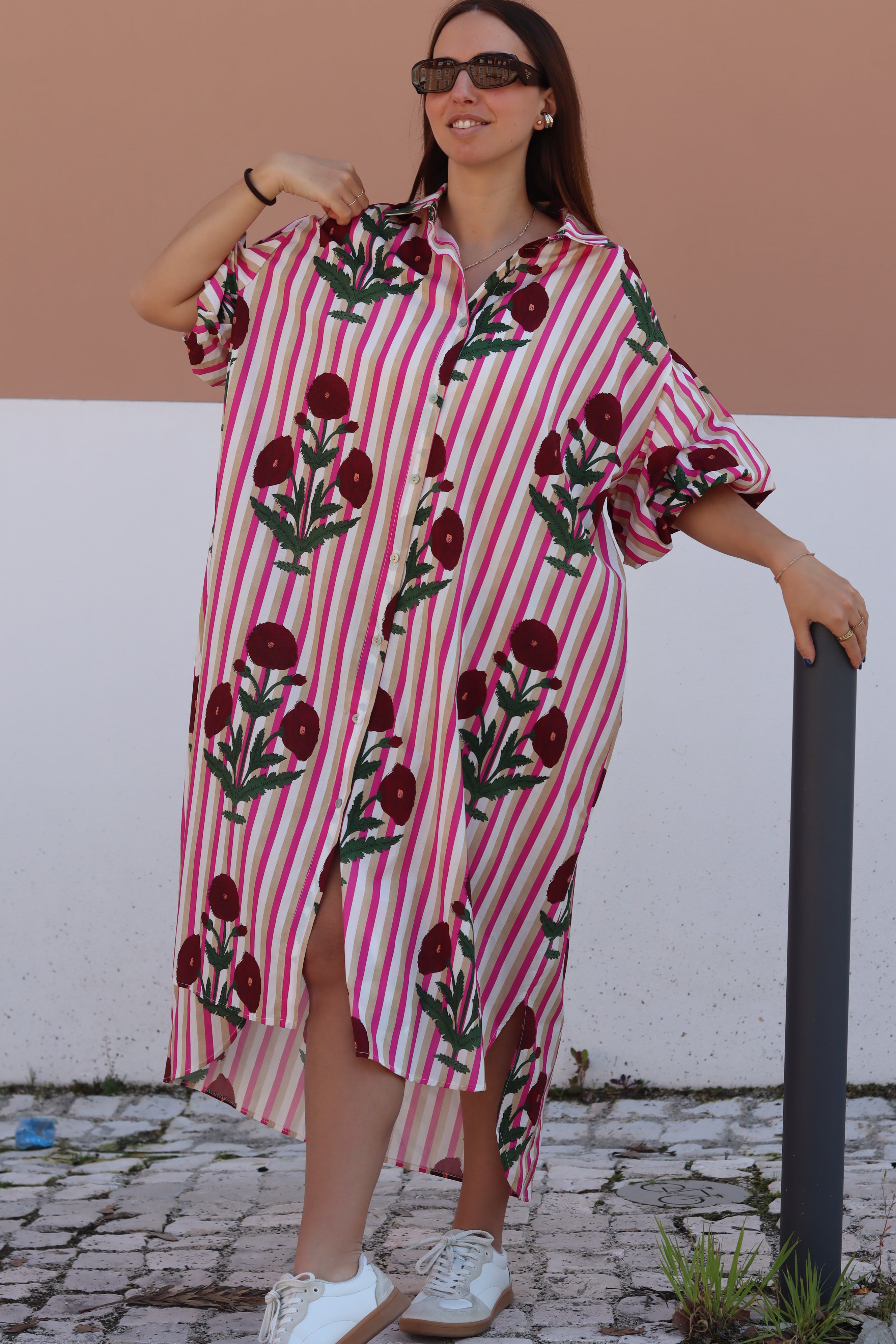 Vestido cravos