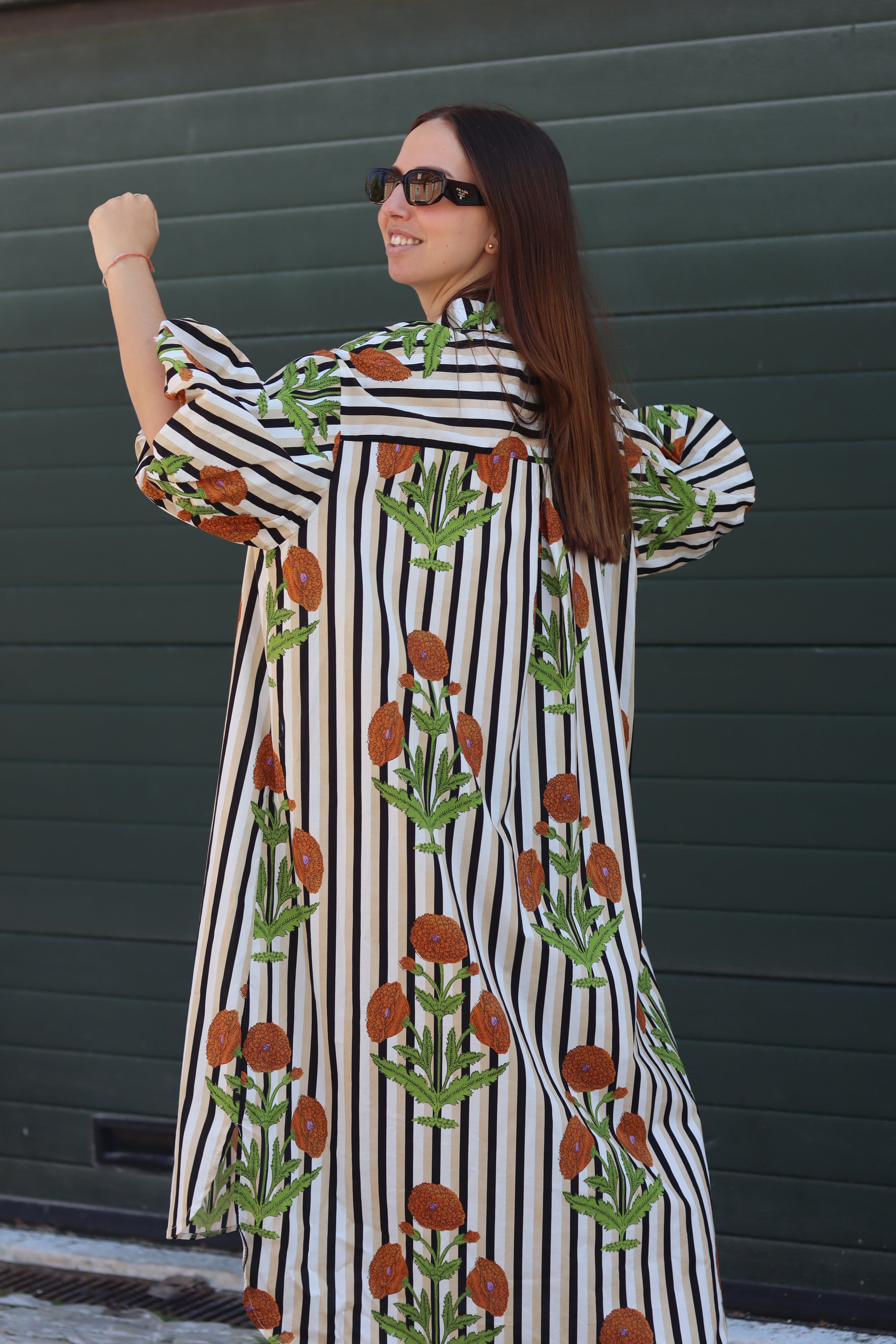 Vestido cravos